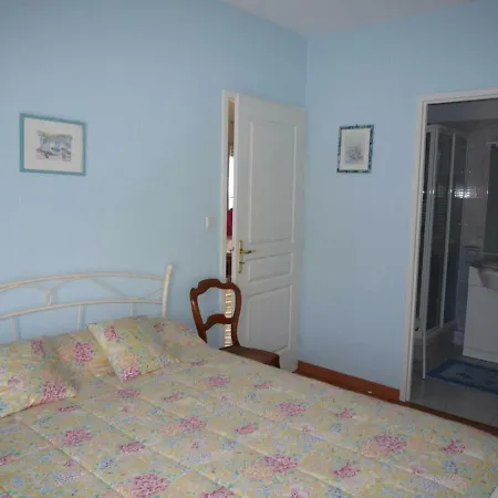 Appartement Les Sables-d'olonne, 3 Pièces, 6 Personnes - Fr-1-92-582 *